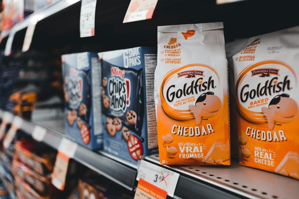 Les meilleures chaises en cérusé foncé pour votre restaurant andel